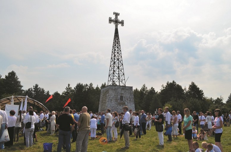 Цьогоріч, у рік Маркіяна Шашкевича, відновлять 110-літній хрест на Білій Го ...