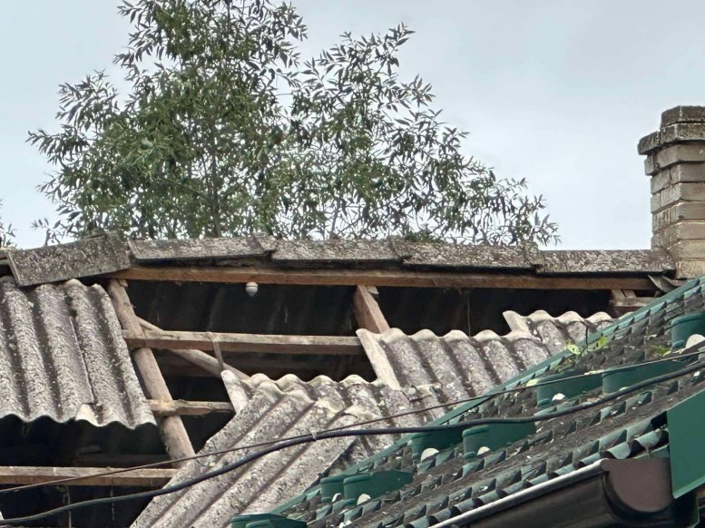 Внаслідок нічної ворожої атаки пошкоджено майно жителів громади у селах Хильчиці та Велика Вільшаниця