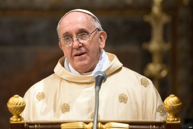 Папа Римський назвав інтернет Божим даром справжнього добра
